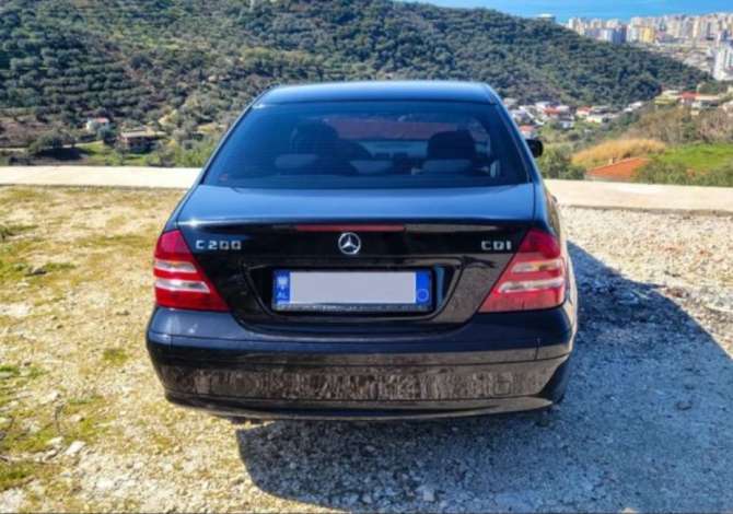 Car Rental in Vlora - 35 Euro