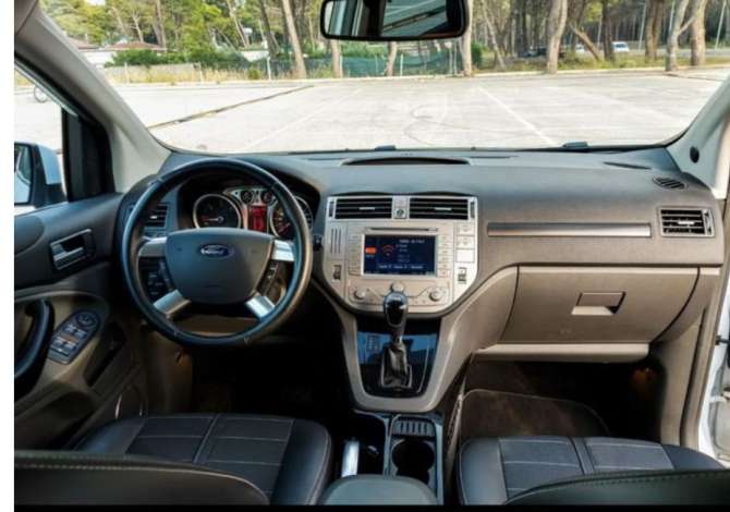 Car Rental in Vlora - 50 Euro