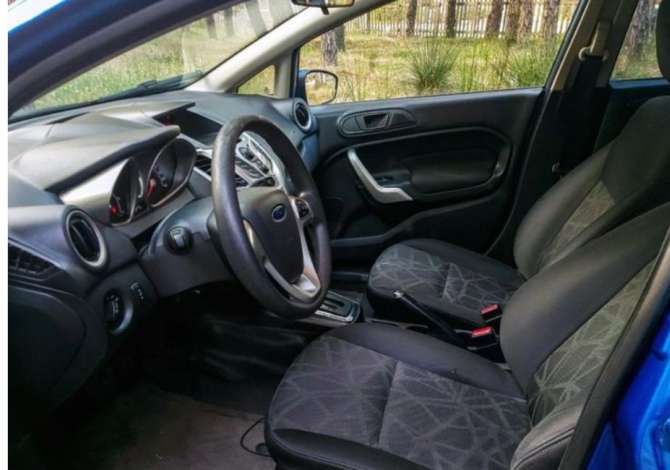 Jepet me qera Makina Ford Fiesta duke filluar nga 35 euro dita 