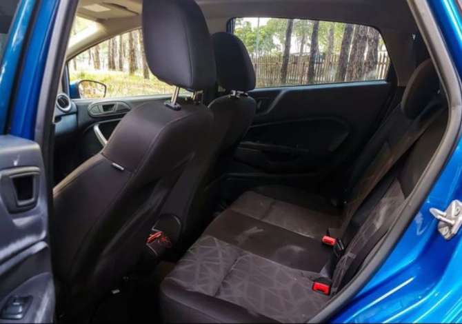 Car Rental in Vlora - 35 Euro