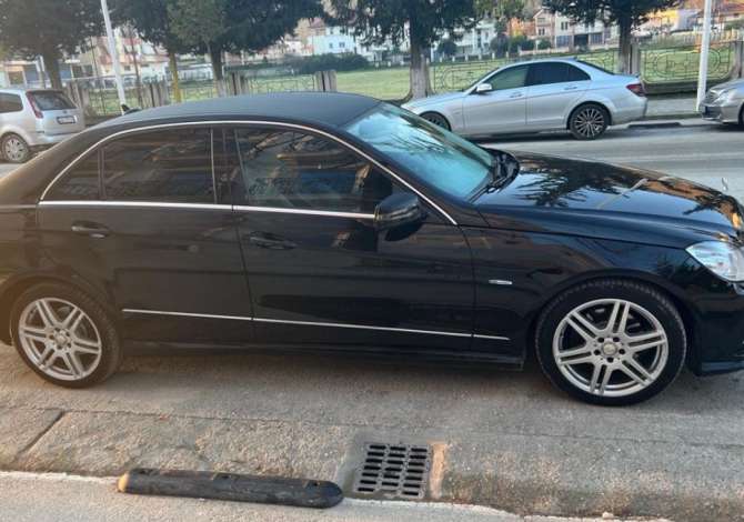 Jepet me qera makina Mercedes Benz E250  duke filluar nga 45 euro dita