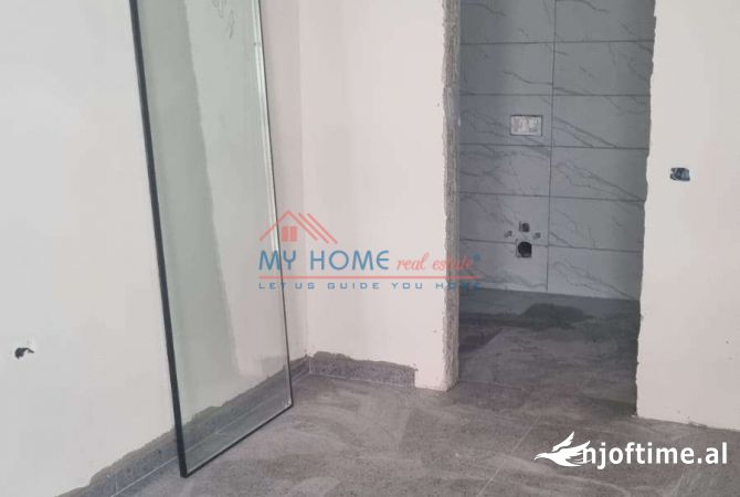 Business Property in Sale 1+1 in Tirana - 98,000 Euro