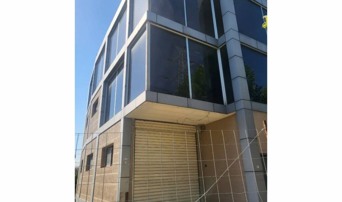 Shitet Ambient Komercial, Babrru!