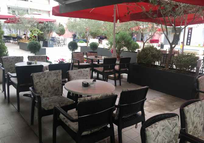 Ambiente Commerciale in Affitto a Tirana - 40,000 Leke