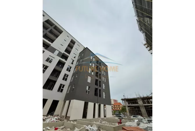 Shtepi ne shitje Apartament ne Tirane, 1+1, Mobilimi Bosh, pa mobiluar, Pagesa 81,000  Euro.