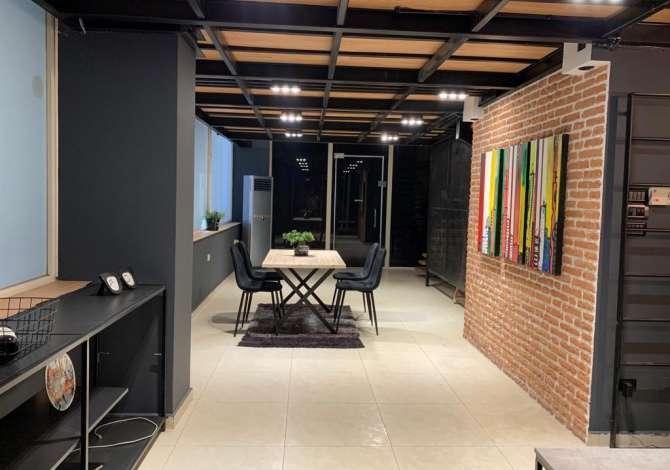 Ambient biznesi me qera 3+1 ne Tirane - 500 Euro