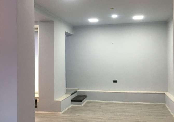 Ambient biznesi me qera 1+1 ne Tirane - 100,000 Leke