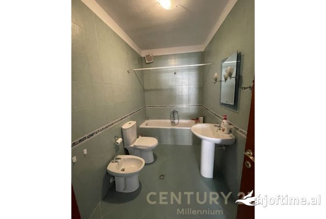 Zyra per Qira prane Gardes!!!