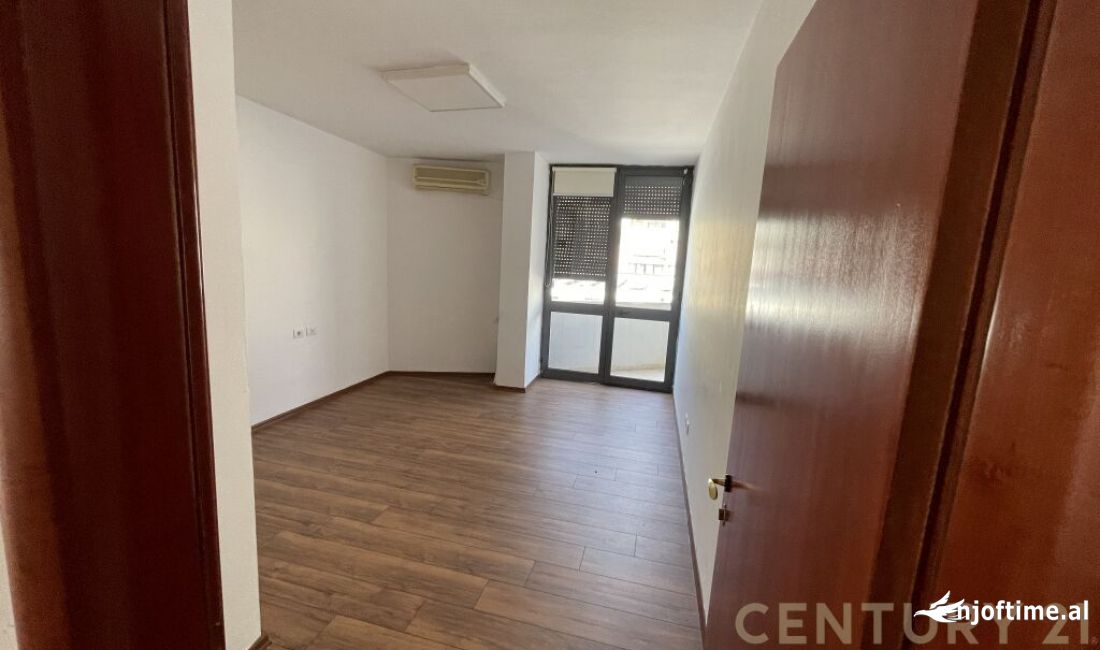 Zyra per Qira prane Gardes!!!