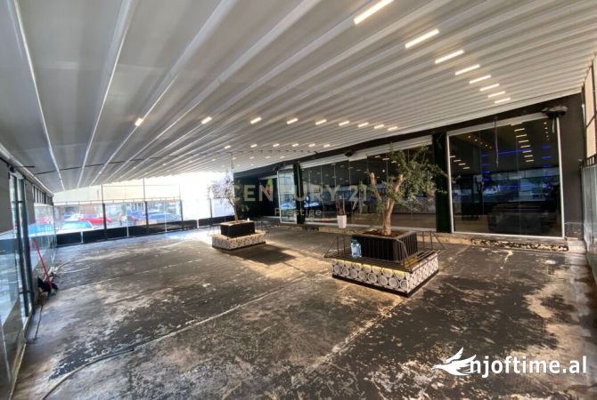 AMBIENT BAR-RESTORANT ME QIRA, I VENDOSUR NE ASTIR, TIRANE!