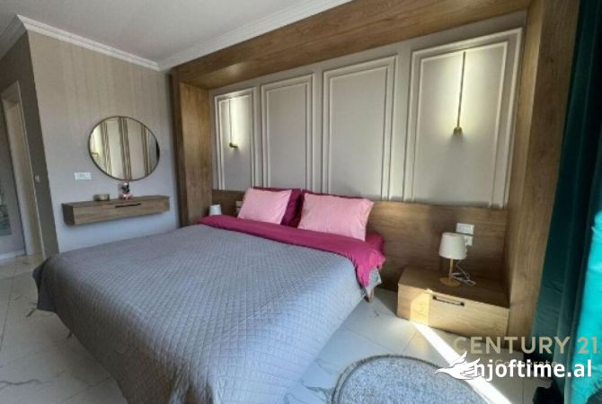 Shtepi ne shitje Apartament ne Tirane, 2+1, Mobilimi E mobiluar, Pagesa 443,900  Euro.