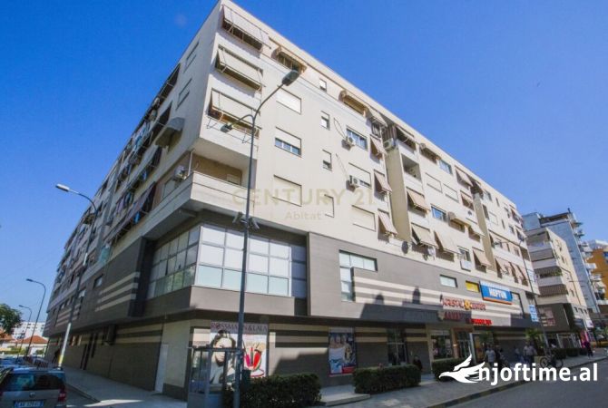 AMBIENT ME QIRA 203 M2 TEK KOMUNA E PARISIT