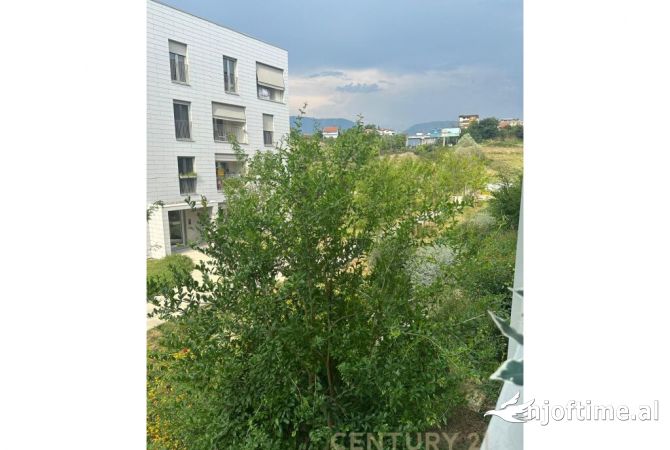 Shtepi ne shitje Apartament ne Tirane, 2+1, Mobilimi E mobiluar, Pagesa 279,000  Euro.