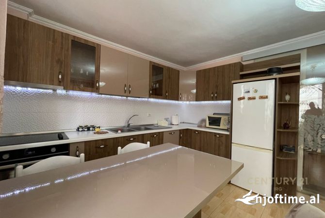 Brryli, Apartament 2+1+2+Ballkon