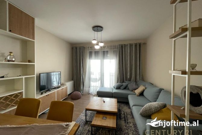 Apartament 2+1+2 Për Shitje Prane 21-Dhjetorit!