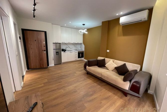 Shtepi me qera Apartament ne Tirane, 1+1, Mobilimi E mobiluar, Pagesa 550  Euro.