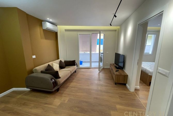Shtepi me qera Apartament ne Tirane, 1+1, Mobilimi E mobiluar, Pagesa 550  Euro.