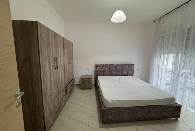 Shtepi me qera Apartament ne Tirane, 2+1, Mobilimi E mobiluar, Pagesa 500  Euro.