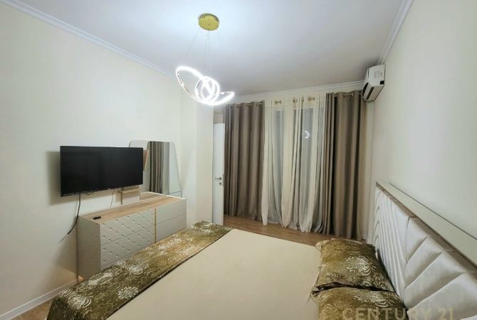 Shtepi me qera Apartament ne Tirane, 2+1, Mobilimi E mobiluar, Pagesa 1,200  Euro.