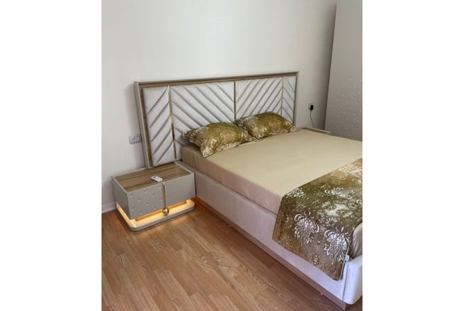 Shtepi me qera Apartament ne Tirane, 2+1, Mobilimi E mobiluar, Pagesa 1,200  Euro.
