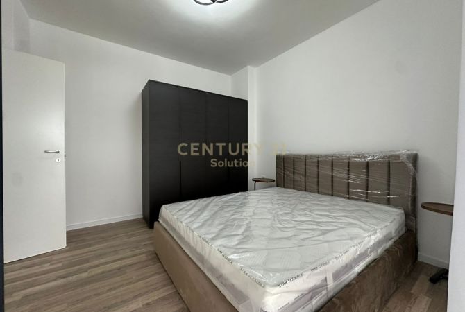 Shtepi me qera Apartament ne Tirane, 2+1, Mobilimi E mobiluar, Pagesa 800  Euro.