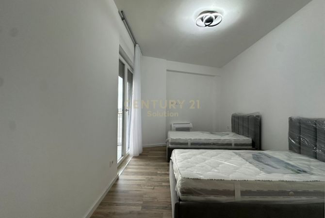 Shtepi me qera Apartament ne Tirane, 2+1, Mobilimi E mobiluar, Pagesa 800  Euro.
