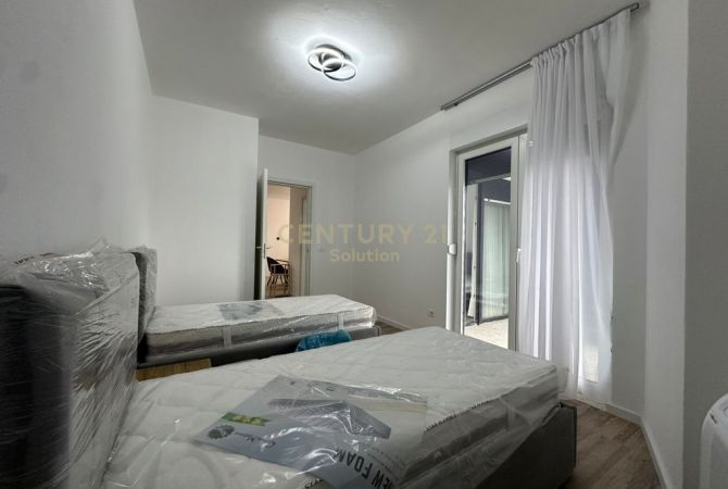 Shtepi me qera Apartament ne Tirane, 2+1, Mobilimi E mobiluar, Pagesa 800  Euro.