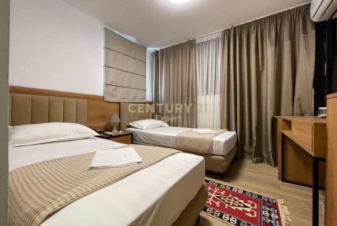 JAPIM ME QIRA HOTEL PRANE HIPOTEKES, TIRANE!