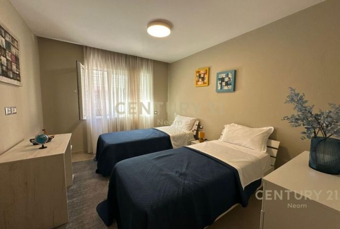 Shtepi me qera Apartament ne Tirane, 2+1, Mobilimi E mobiluar, Pagesa 650  Euro.