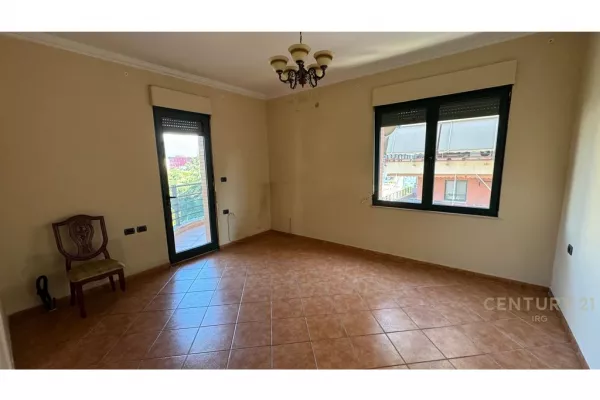 Business Property for Rent 3+1 in Tirana - 2,000 Euro