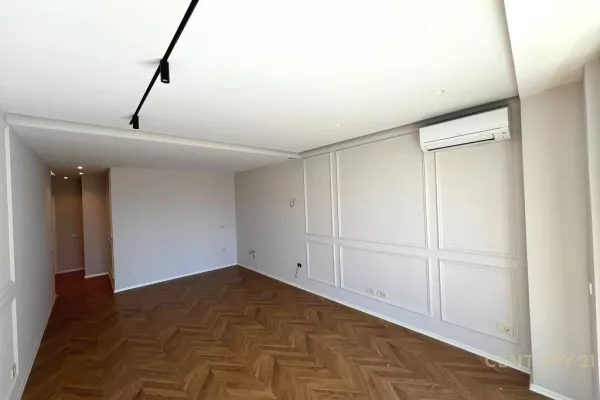 Business Property for Rent 3+1 in Tirana - 1,500 Euro