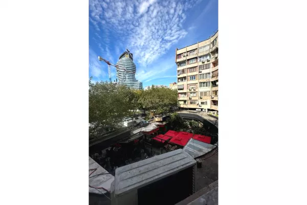 Business Property for Rent 3+1 in Tirana - 2,200 Euro