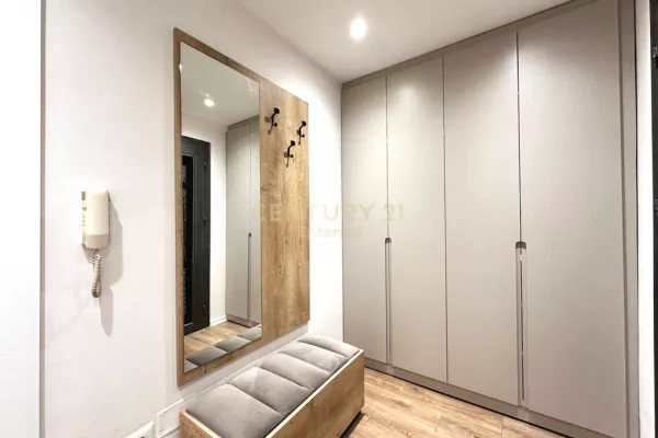 Shtepi me qera Apartament ne Tirane, 2+1, Mobilimi E mobiluar, Pagesa 1,000  Euro.