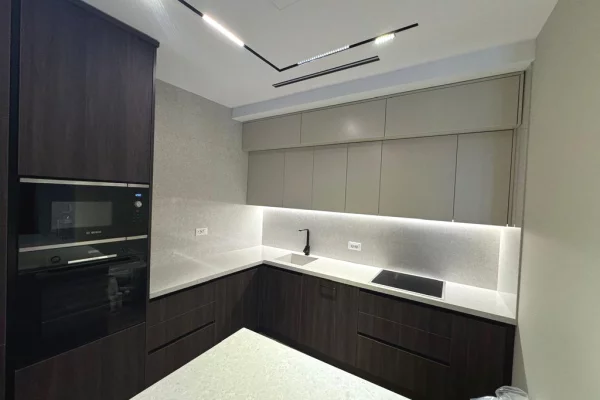 Shtepi ne shitje Apartament ne Tirane, 2+1, Mobilimi E mobiluar, Pagesa 600,000  Euro.