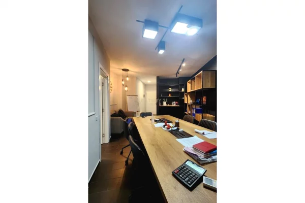 Ambient biznesi tek rruga e Kosovareve!