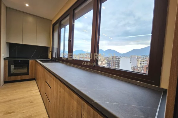 Shtepi me qera Apartament ne Tirane, 2+1, Mobilimi E mobiluar, Pagesa 1,500  Euro.