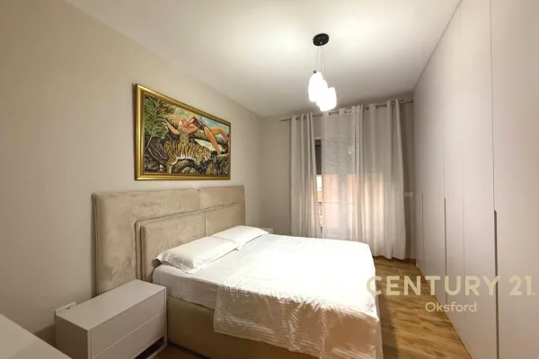 Shtepi me qera Apartament ne Tirane, 2+1, Mobilimi E mobiluar, Pagesa 1,200  Euro.