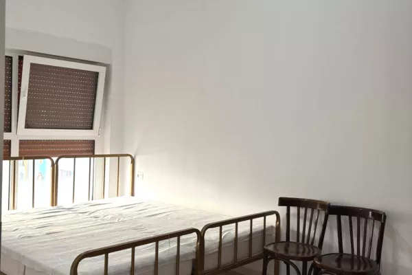 Shtepi me qera Apartament ne Tirane, 2+1, Mobilimi E mobiluar, Pagesa 500  Euro.