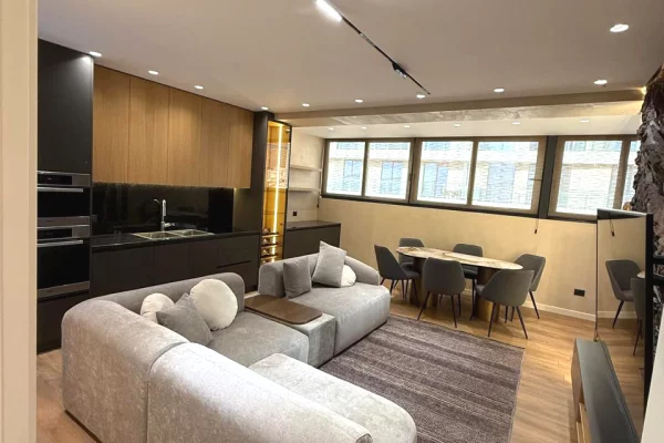 Shtepi me qera Apartament ne Tirane, 2+1, Mobilimi E mobiluar, Pagesa 1,600  Euro.