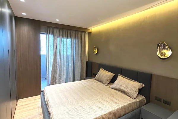 Shtepi me qera Apartament ne Tirane, 2+1, Mobilimi E mobiluar, Pagesa 1,600  Euro.