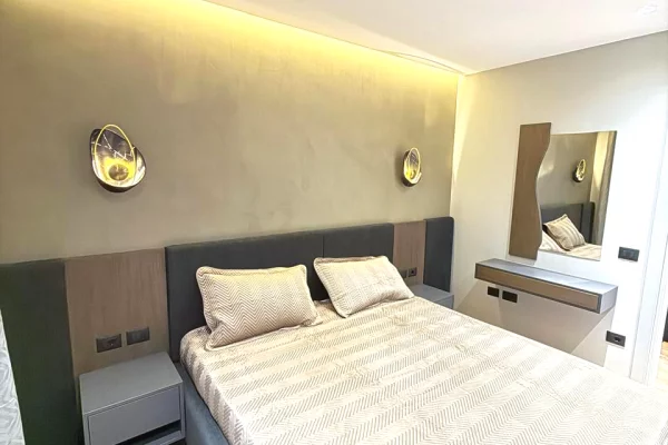 Shtepi me qera Apartament ne Tirane, 2+1, Mobilimi E mobiluar, Pagesa 1,600  Euro.