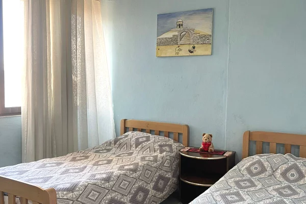 Shtepi me qera Apartament ne Tirane, 2+1, Mobilimi E mobiluar, Pagesa 55,000  Leke.