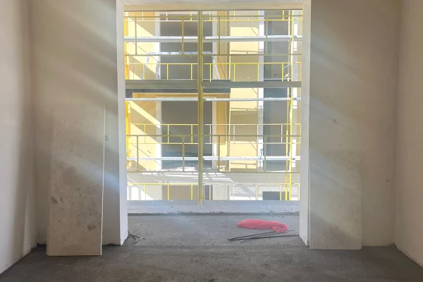 Shtepi ne shitje Apartament ne Tirane, 1+1, Mobilimi Bosh, pa mobiluar, Pagesa 102,000  Euro.