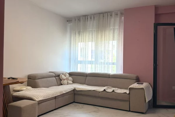 Shtepi ne shitje 1+1 ne Tirane - 122,000 Euro
