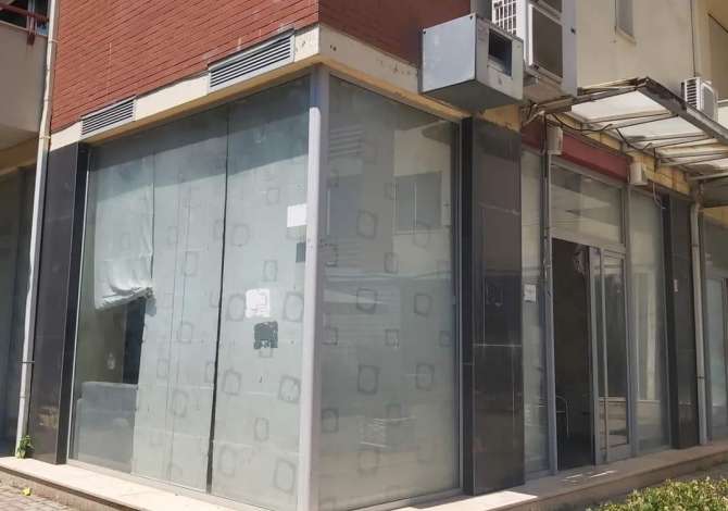 Ambient biznesi me qera 3+1 ne Tirane - 400 Euro