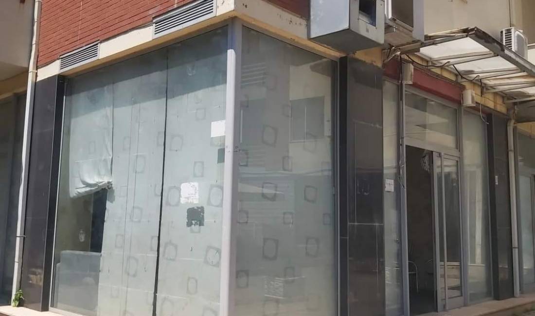 Ambient biznesi me Qera tek Zogu i Zi ,pran Kryqit te Kuq