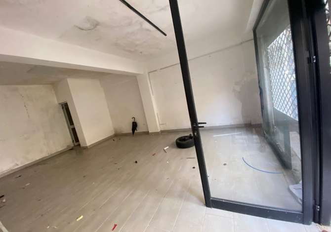 Ambient biznesi me qera 3+1 ne Tirane - 300 Euro