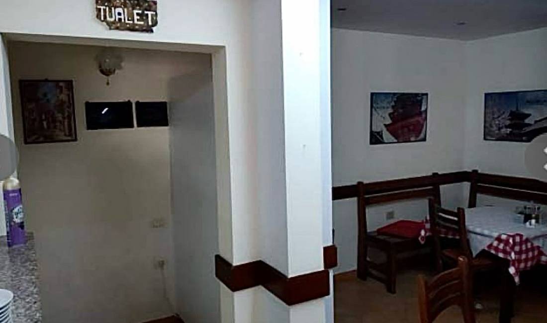 Jepet me Qera Bar-Restorant tek Blloku Vasil Shanto