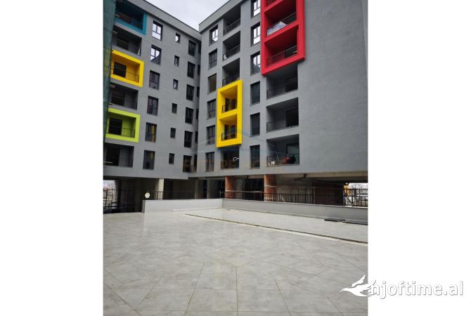 Shitet, Apartament 1+1, Paskuqan, Tiranë.