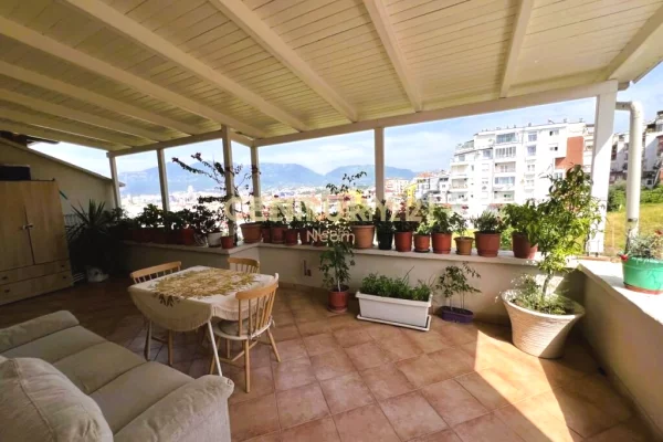 Appartamento in vendita a Tirana 2+1, Arredato